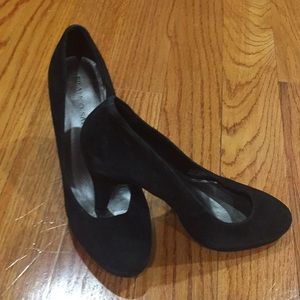 Black Franco Sarto heels